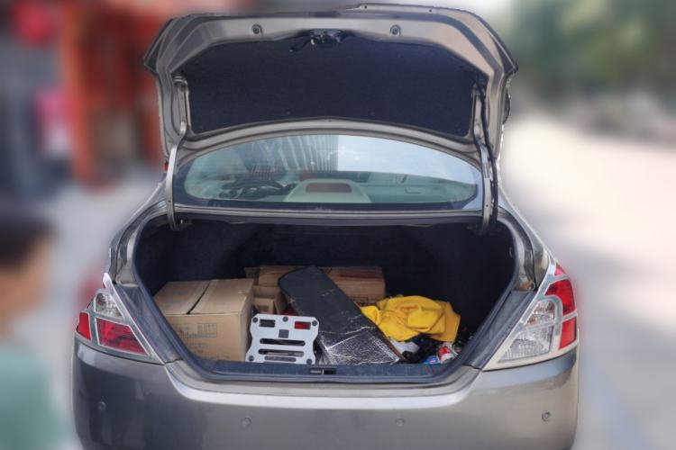 Used Nissan Sunny 2015 1.5XE Manual Comfort Edition Trunk