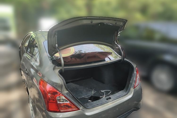 Used Nissan Sunny 2015 1.5XE CVT Comfort Edition Trunk