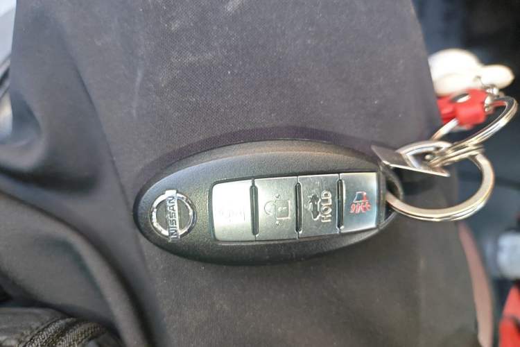 Used Nissan Sunny 2015 1.5XE Manual Elite Edition Vehicle Key