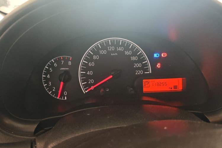 Used Nissan Sunny 2016 1.5XE CVT Leading Edition Instrument Cluster