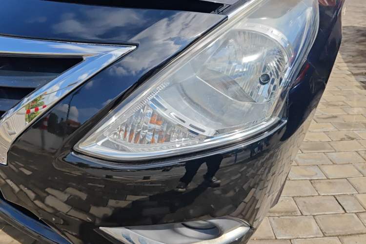 Used Nissan Sunny 2016 1.5XE Manual Leading Edition Left Front Headlight