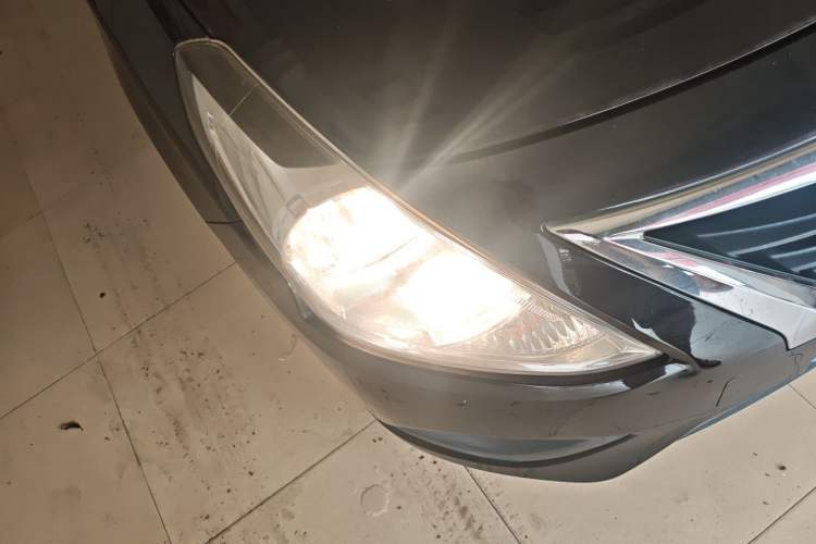 Used Nissan Sunny 2016 1.5XE CVT Leading Edition Right Front Headlight