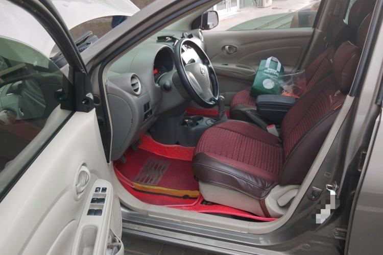 Used Nissan Sunny 2016 1.5XE Manual Leading Edition Driver Seat