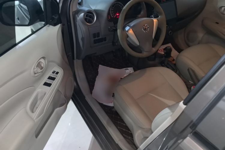 Used Nissan Sunny 2016 1.5XE CVT Leading Edition Driver Seat
