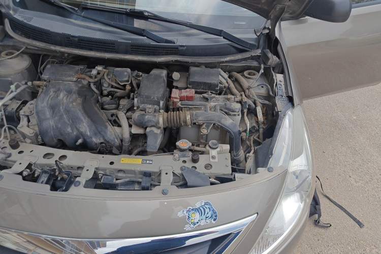 Used Nissan Sunny 2016 1.5XE Manual Leading Edition Engine Bay Left