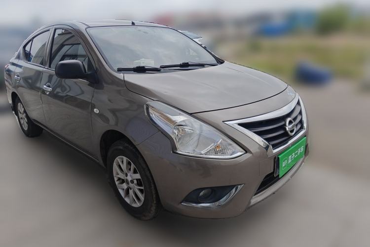 Used Nissan Sunny 2016 1.5XE Manual Leading Edition Front Right 45 Deg