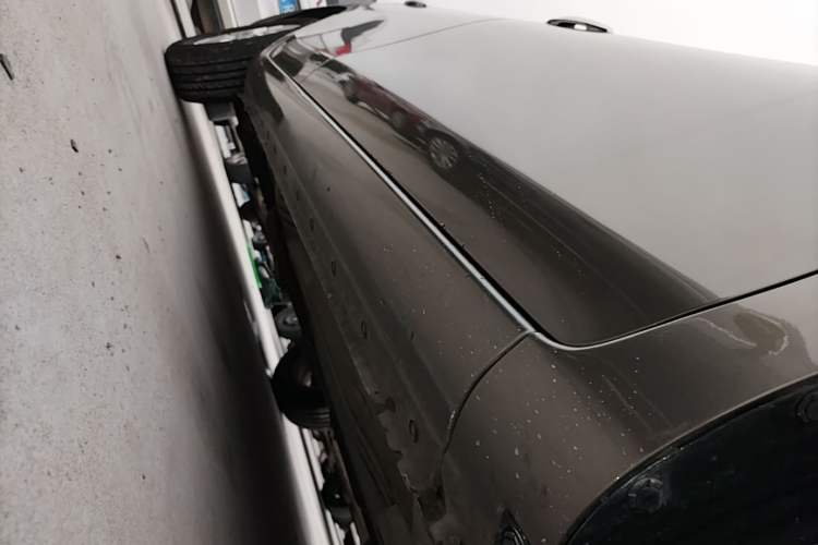 Used Nissan Sunny 2016 1.5XE Manual Leading Edition Right Side Sill