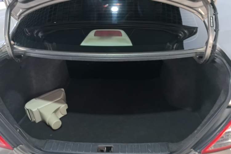 Used Nissan Sunny 2016 1.5XE CVT Leading Edition Trunk