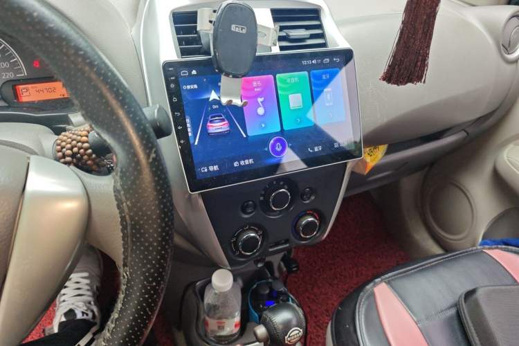 Used Nissan Sunny 2016 1.5XE CVT Leading Edition Audio And AC Panel