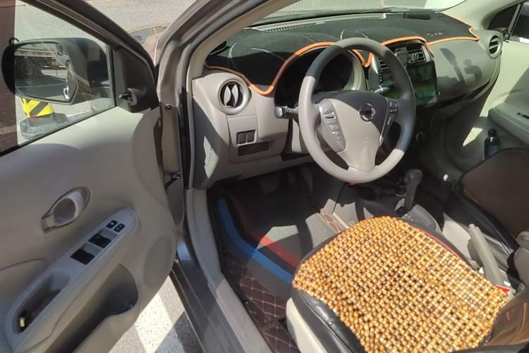 Used Nissan Sunny 2016 1.5XE CVT Leading Edition Driver Seat