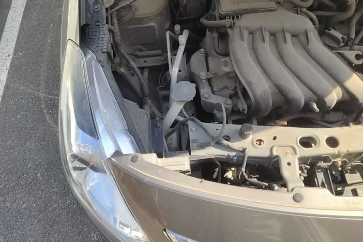 Used Nissan Sunny 2016 1.5XE CVT Leading Edition Engine Bay Right