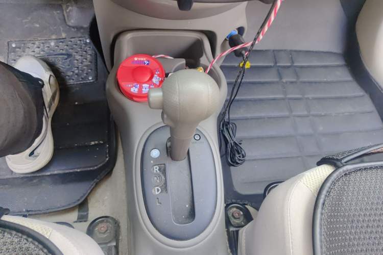 Used Nissan Sunny 2016 1.5XE CVT Leading Edition Gear Lever