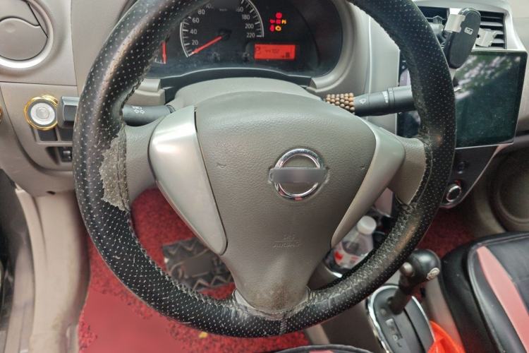 Used Nissan Sunny 2016 1.5XE CVT Leading Edition Steering Wheel