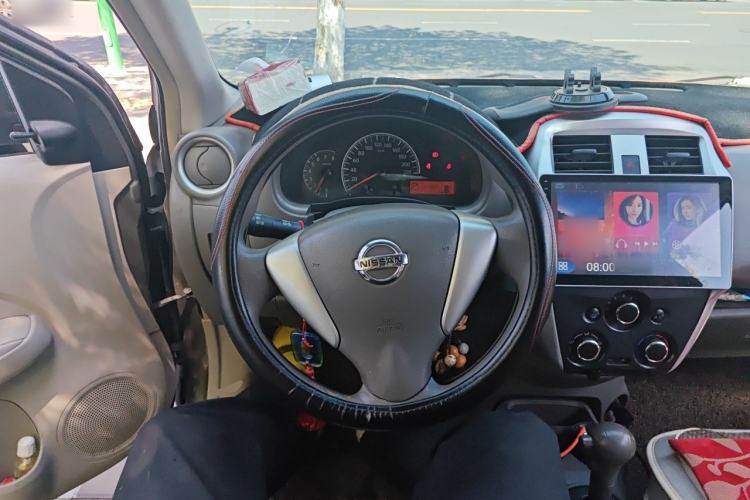 Used Nissan Sunny 2016 1.5XE CVT Leading Edition Steering Wheel