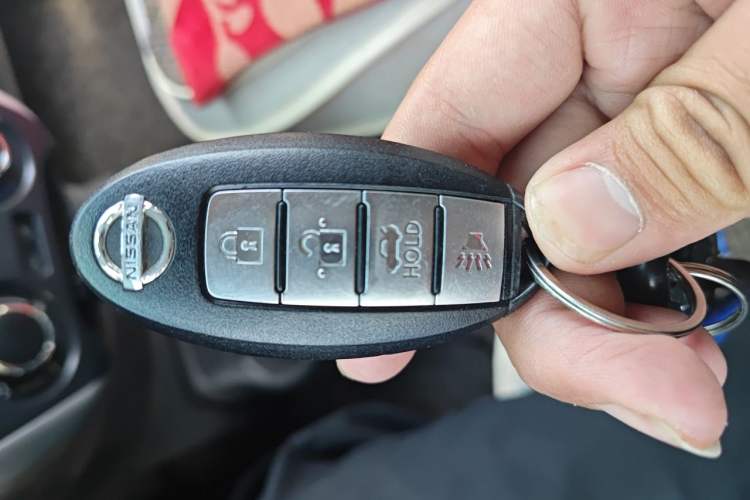 Used Nissan Sunny 2016 1.5XE CVT Leading Edition Vehicle Key