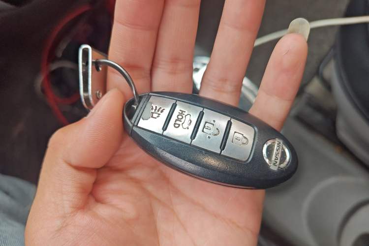 Used Nissan Sunny 2016 1.5XE CVT Leading Edition Vehicle Key