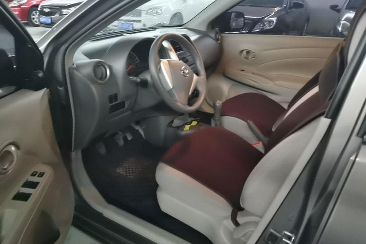 Used Nissan Sunny 2016 1.5XE Manual Leading Edition Driver Seat