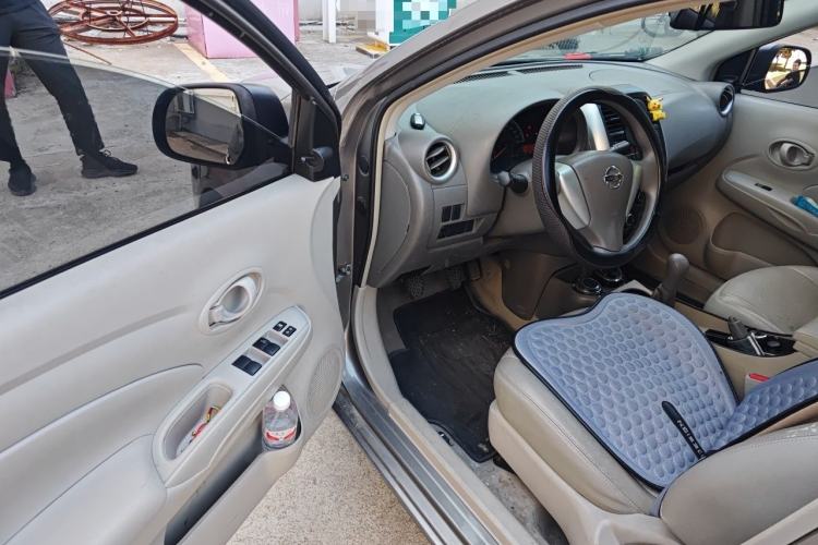 Used Nissan Sunny 2016 1.5XE Manual Leading Edition Driver Seat