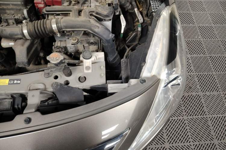 Used Nissan Sunny 2016 1.5XE CVT Leading Edition Engine Bay Left
