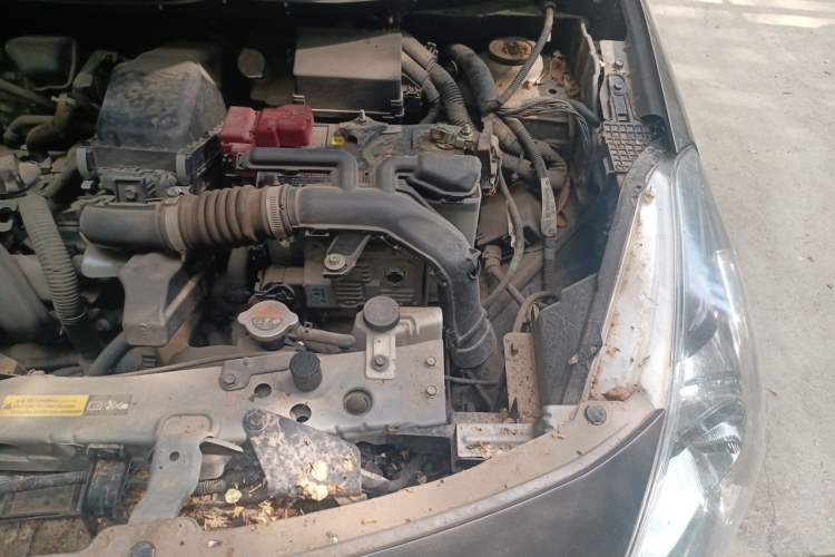 Used Nissan Sunny 2016 1.5XE CVT Leading Edition Engine Bay Left