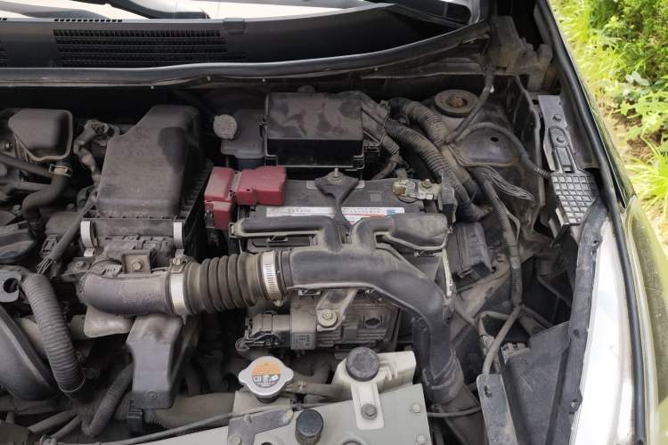 Used Nissan Sunny 2016 1.5XE CVT Leading Edition Engine Bay Left