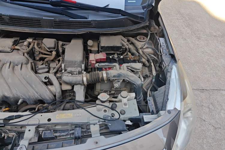 Used Nissan Sunny 2016 1.5XE Manual Leading Edition Engine Bay Left