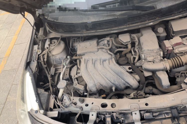 Used Nissan Sunny 2016 1.5XE Manual Leading Edition Engine Bay Right