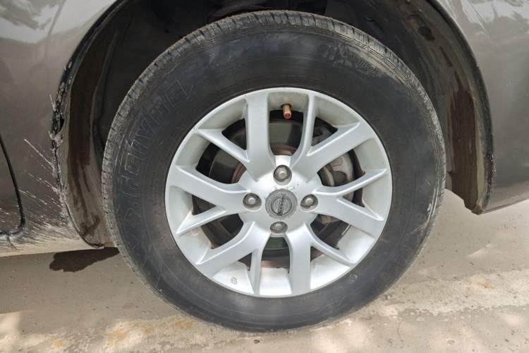 Used Nissan Sunny 2016 1.5XE Manual Leading Edition Exterior 1