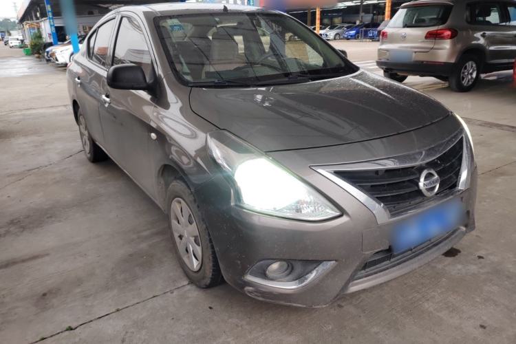 Used Nissan Sunny 2016 1.5XE CVT Leading Edition Front Right 45 Deg