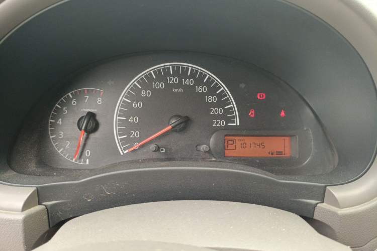 Used Nissan Sunny 2016 1.5XE CVT Leading Edition Instrument Cluster