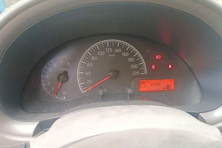 Used Nissan Sunny 2016 1.5XE CVT Leading Edition Instrument Cluster