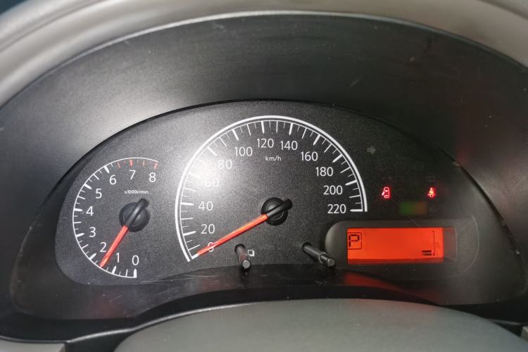 Used Nissan Sunny 2016 1.5XE CVT Leading Edition Instrument Cluster
