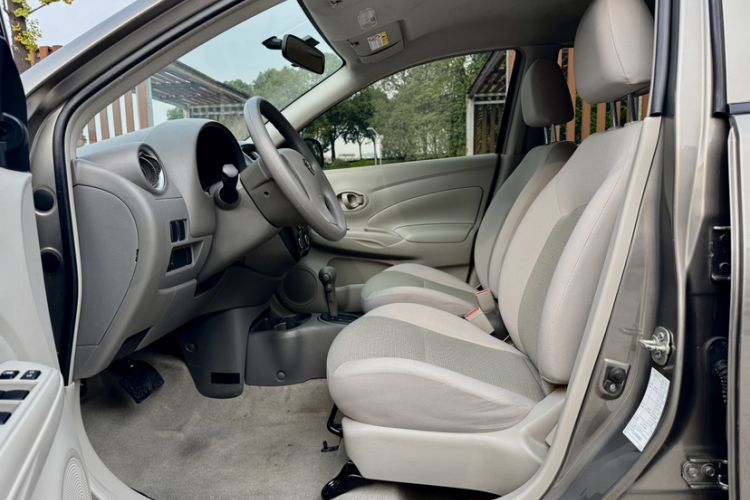 Used Nissan Sunny 2016 1.5XE CVT Leading Edition Interior 2