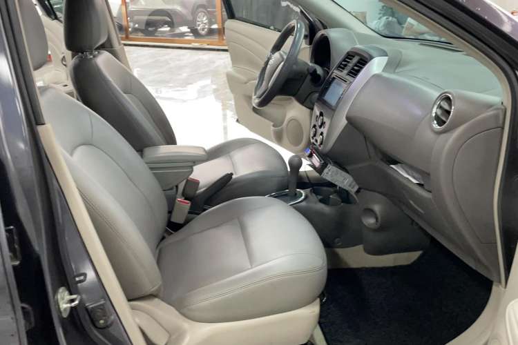 Used Nissan Sunny 2016 1.5XE CVT Leading Edition Interior 5