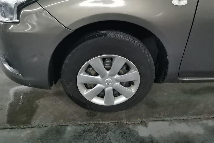 Used Nissan Sunny 2016 1.5XE Manual Leading Edition Left Front Wheel Hub