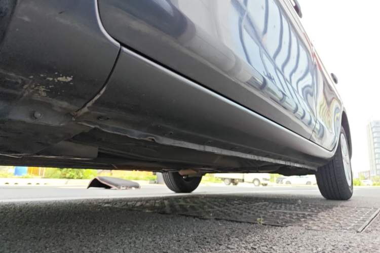 Used Nissan Sunny 2016 1.5XE Manual Leading Edition Left Side Sill