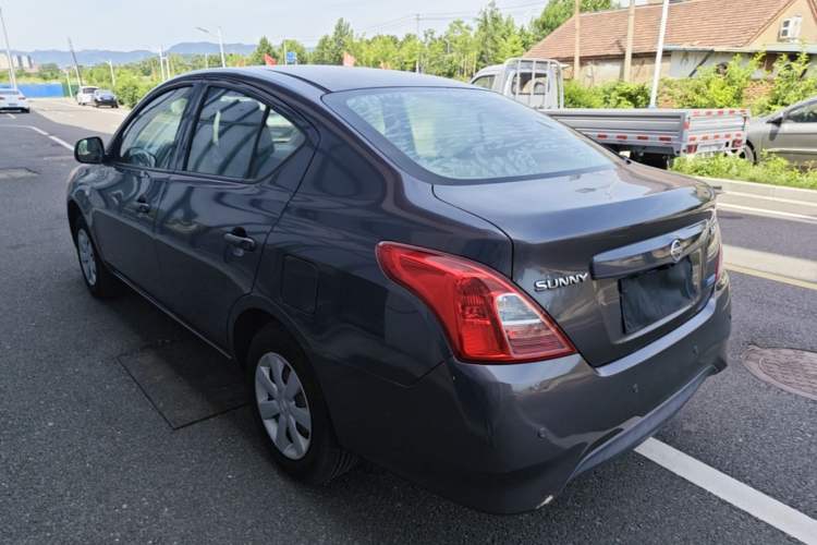 Used Nissan Sunny 2016 1.5XE Manual Leading Edition Rear Left 45 Deg