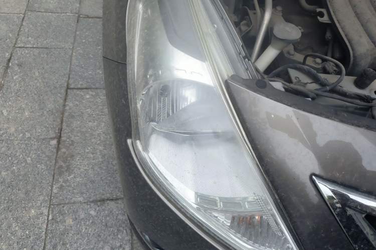 Used Nissan Sunny 2016 1.5XE Manual Leading Edition Right Front Headlight