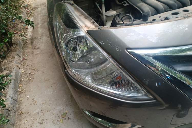 Used Nissan Sunny 2016 1.5XE CVT Leading Edition Right Front Headlight