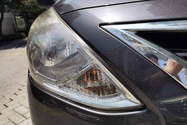 Used Nissan Sunny 2016 1.5XE CVT Leading Edition Right Front Headlight