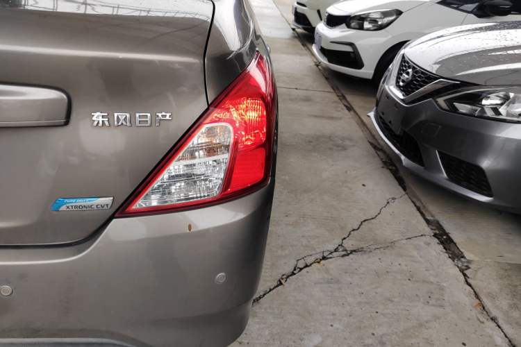 Used Nissan Sunny 2016 1.5XE CVT Leading Edition Right Rear Taillight