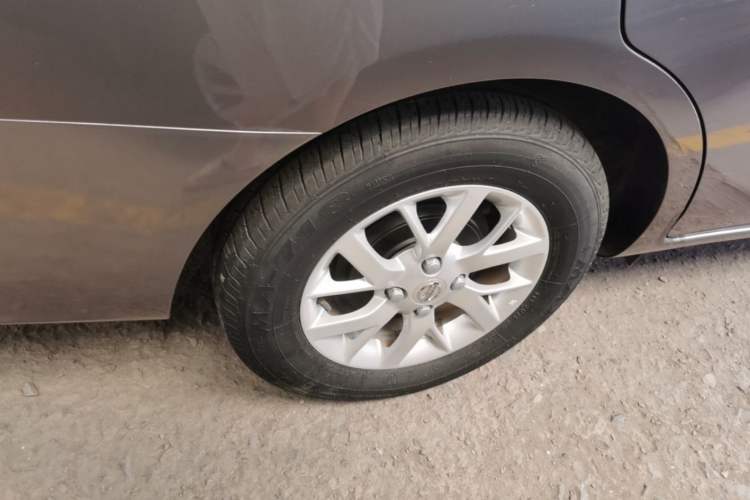 Used Nissan Sunny 2016 1.5XE CVT Leading Edition Right Rear Wheel Hub