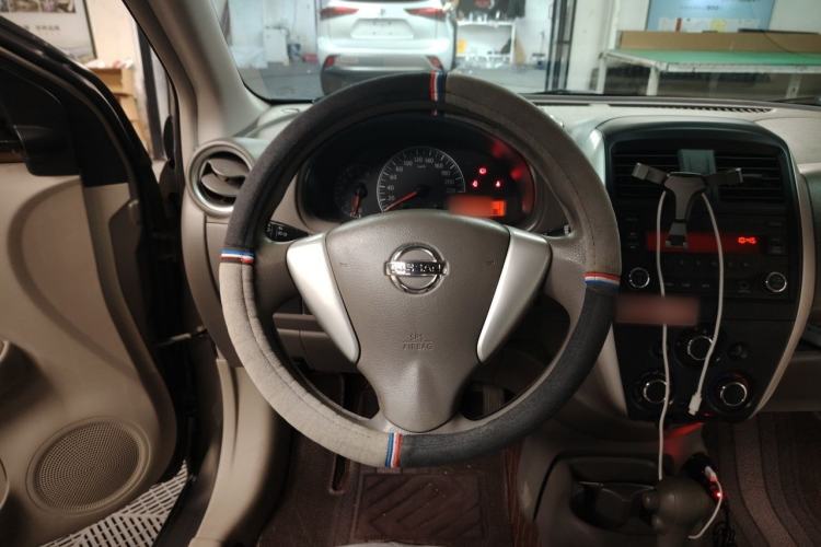 Used Nissan Sunny 2016 1.5XE CVT Leading Edition Steering Wheel