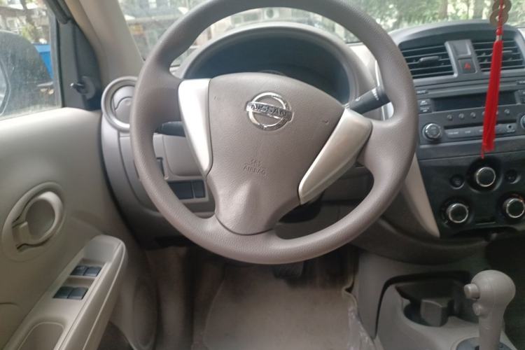 Used Nissan Sunny 2016 1.5XE CVT Leading Edition Steering Wheel