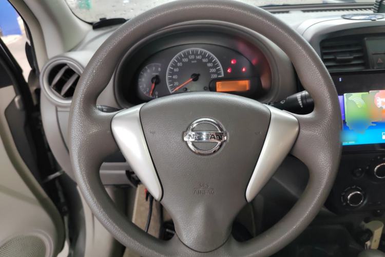 Used Nissan Sunny 2016 1.5XE CVT Leading Edition Steering Wheel