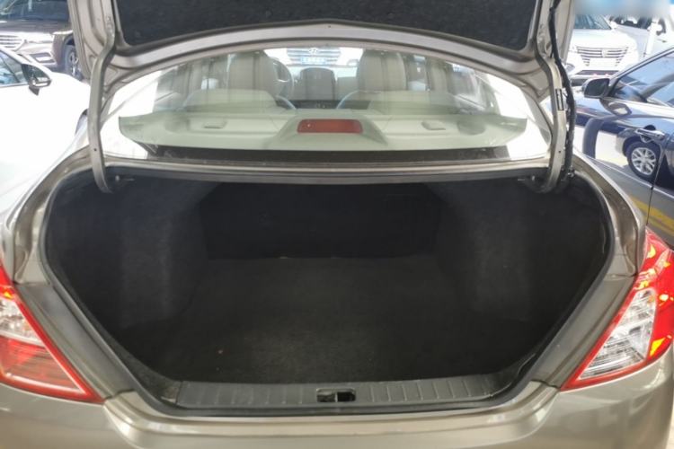 Used Nissan Sunny 2016 1.5XE CVT Leading Edition Trunk