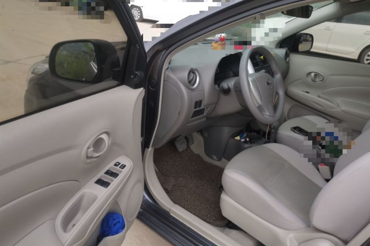 Used Nissan Sunny 2016 1.5XE CVT Leading Edition Driver Seat