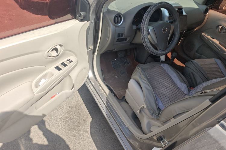 Used Nissan Sunny 2016 1.5XE CVT Leading Edition Driver Seat