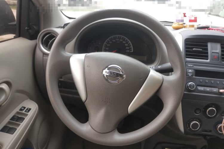 Used Nissan Sunny 2016 1.5XE CVT Leading Edition Steering Wheel