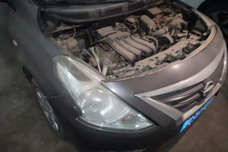 Used Nissan Sunny 2016 1.5XE Manual Leading Edition Engine Bay Right